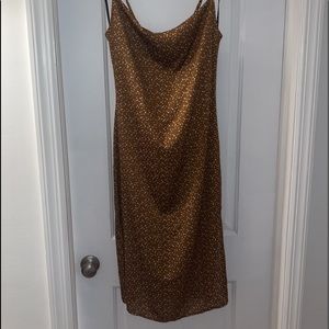 MISSGUIDED- Brown Polka Dot Satin midi dress